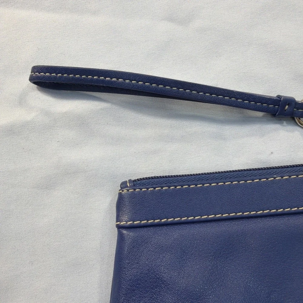 COACH Royal Blue Leather Pleated Top-Zip Wristlet Wallet Purse‎
